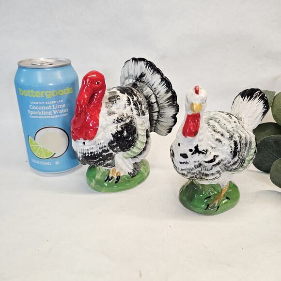 Large Vintage Thanksgiving Turkey Salt & Pepper Shakers Male Female Japan MCM - Picture 1 of 9